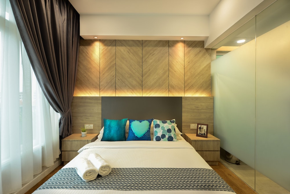Kuah Town Service Suite Apartment 16/41