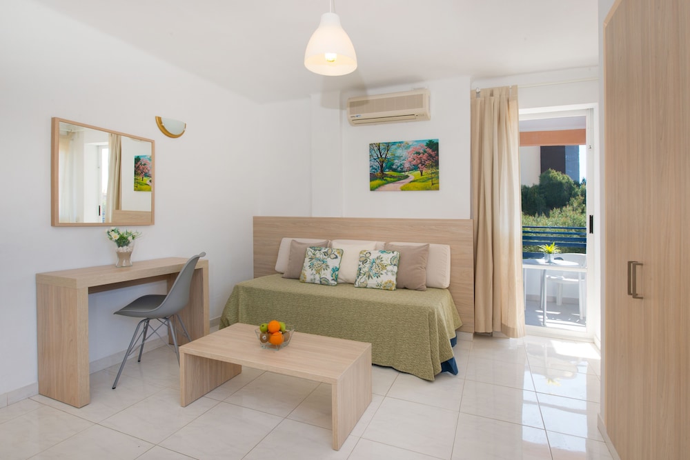 Apartamentos Calablanca 11/27