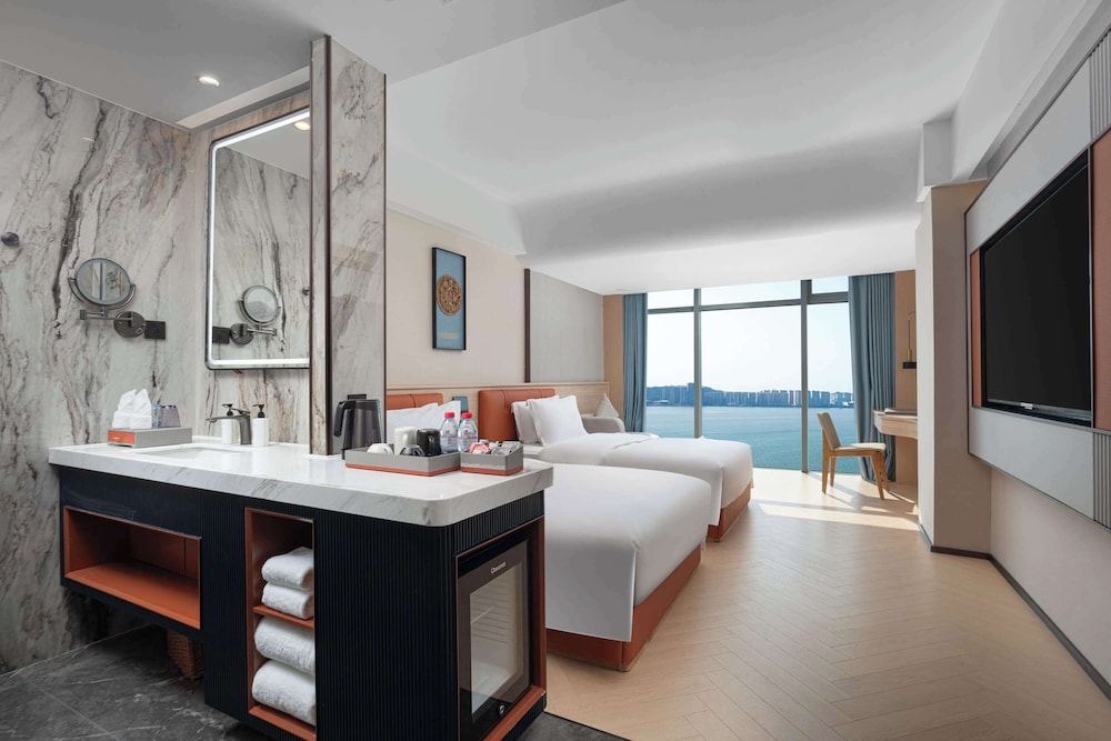 Days Inn by Wyndham Shantou Jinping 13/30