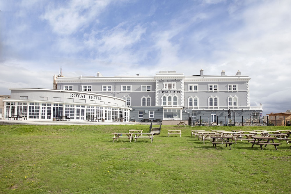 The Royal Hotel 20/27