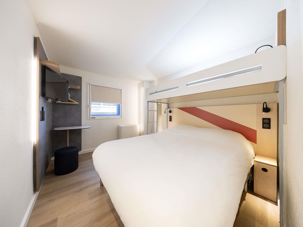 IBIS BUDGET BORDEAUX CENTRE MERIADECK 16/53