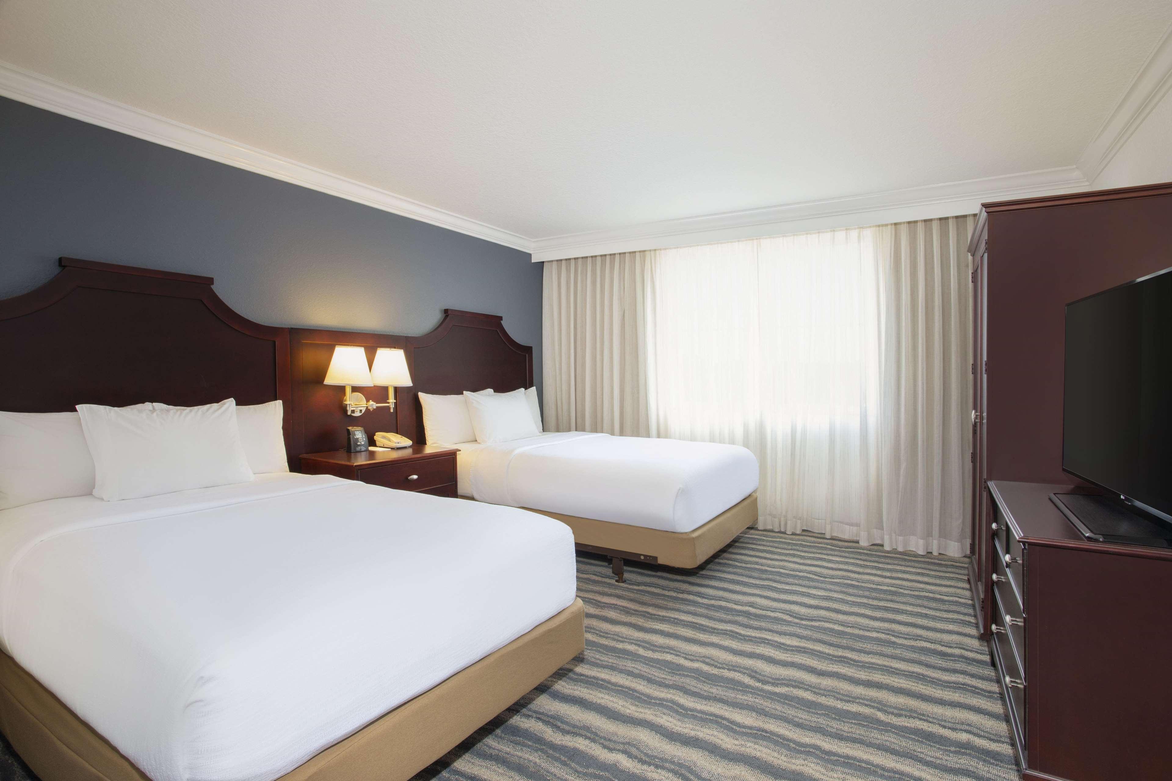 1 BEDROOM, SUITE, 2 DOUBLE BEDS, ACCESSIBLE
