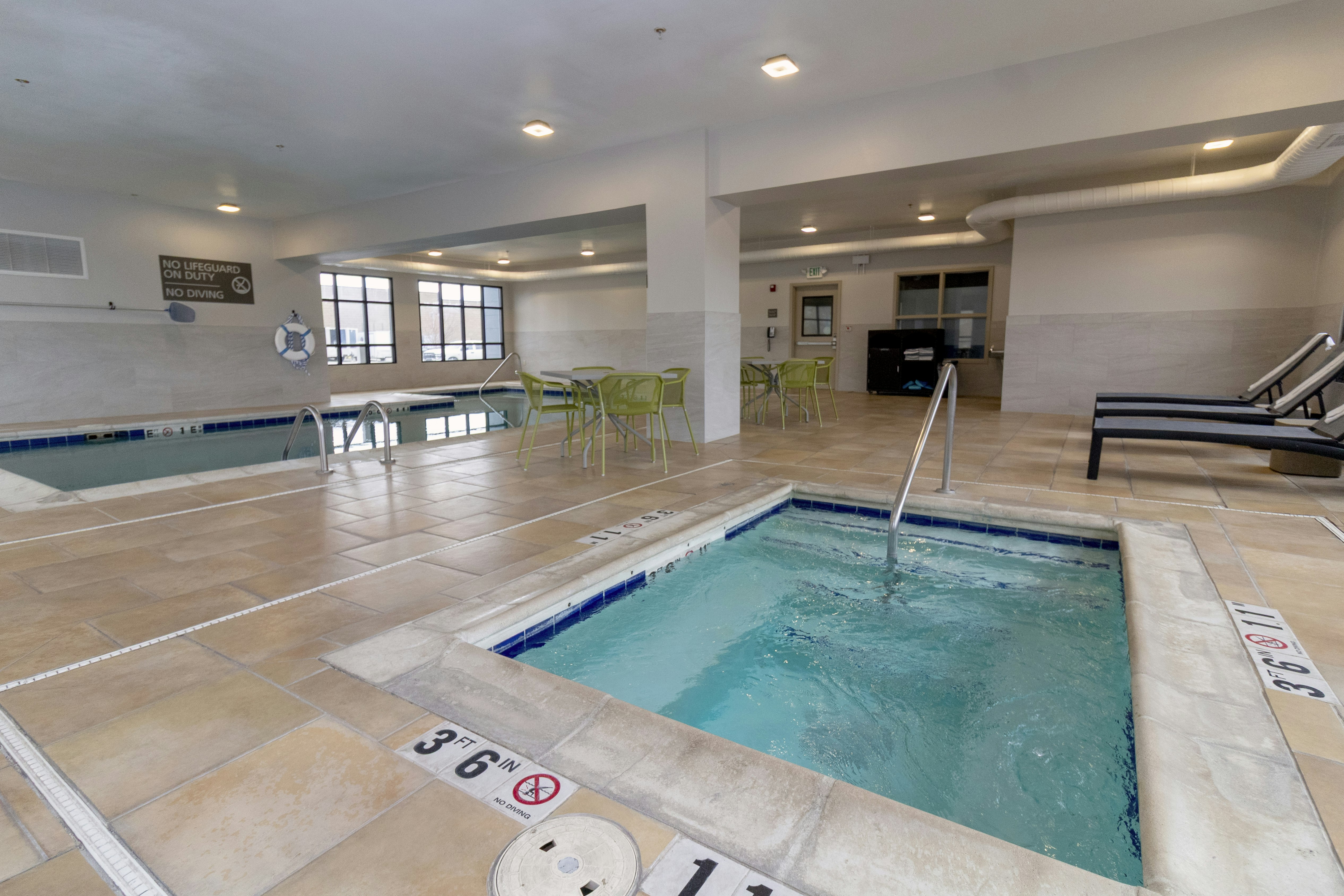 Hampton Inn Rock Springs 22/38