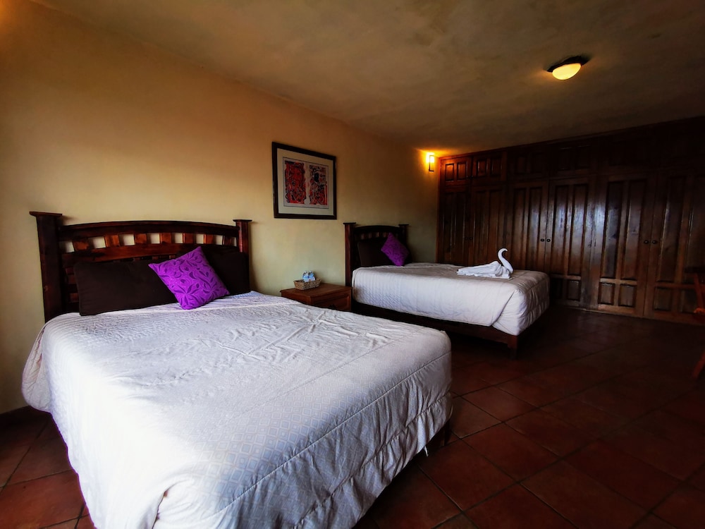 Hotel Chocolate Suites 12/50
