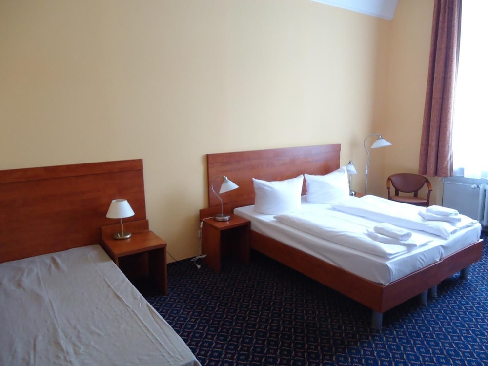 City Hotel Am Kurfuerstendamm 14/33