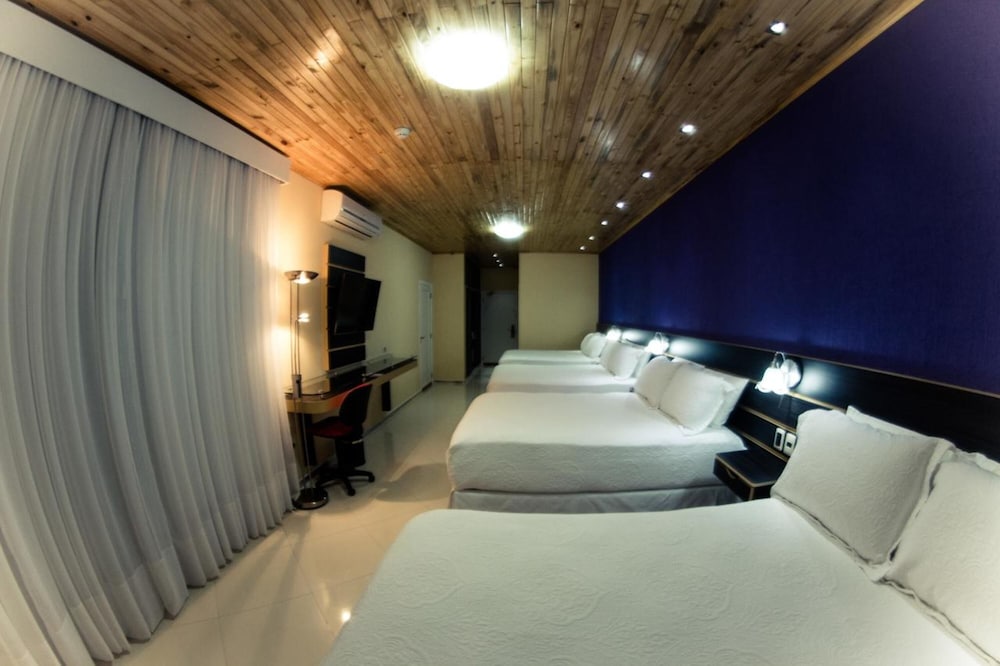 MARAMBAIA HOTEL 19/66