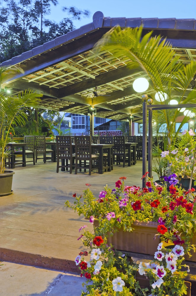Saj Mahabaleshwar - A Club Mahindra Affiliate Resort 37/38