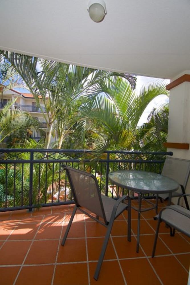 BLUE WATER BAY VILLAS 28/58