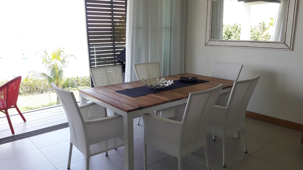 Villasun Seafront Apartment at Cap Ouest 14/29