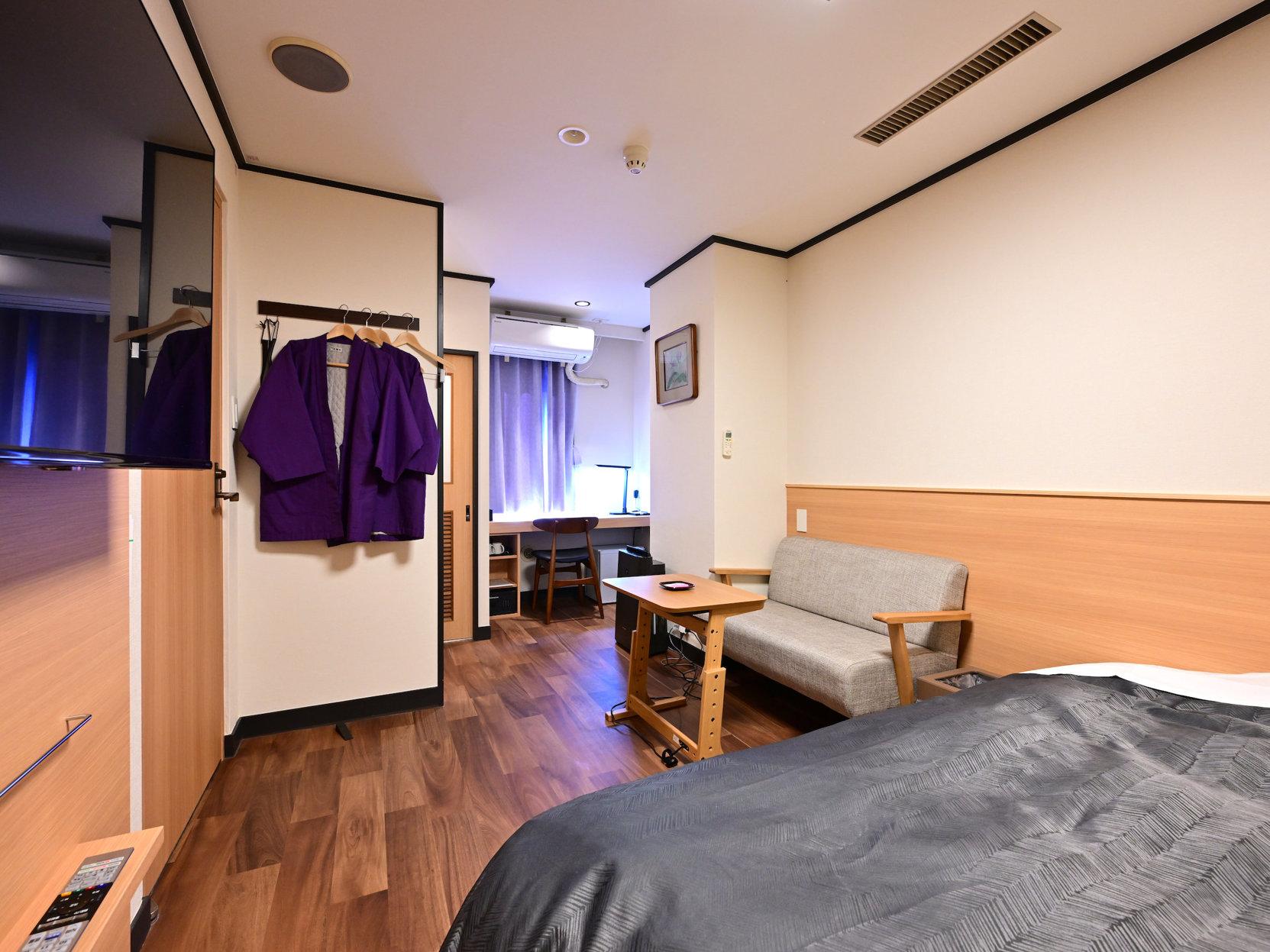 Semi Room, Semi Double Bed, Corner