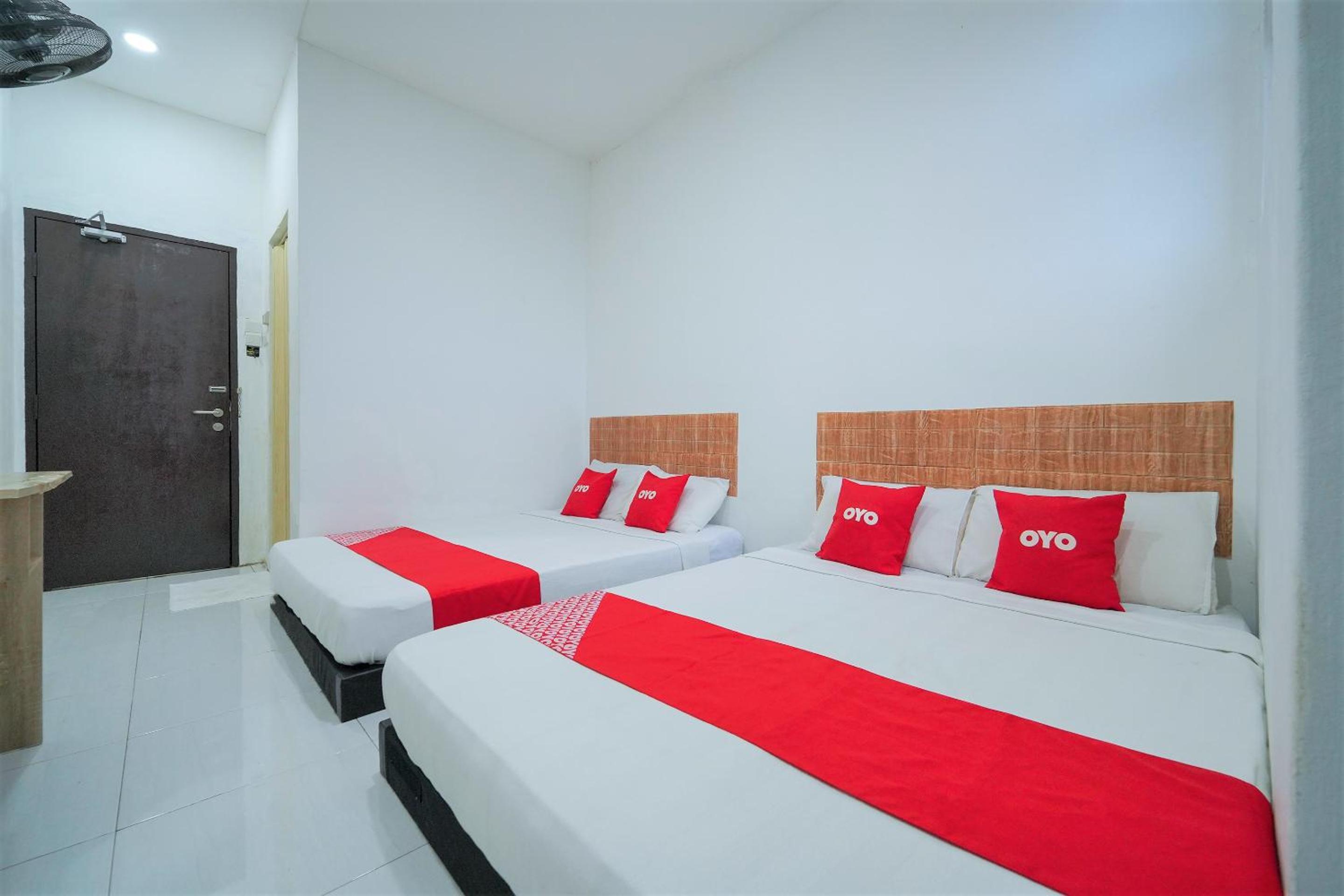 OYO 89820 Sp Berlian Inn 9/21