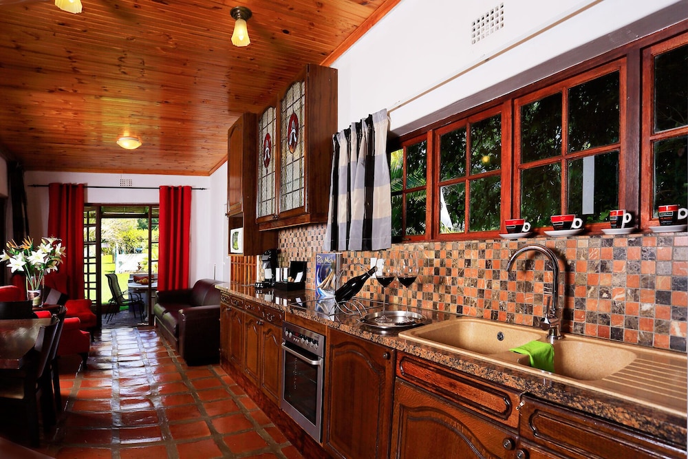 Orange-Ville Guesthouse 31/50