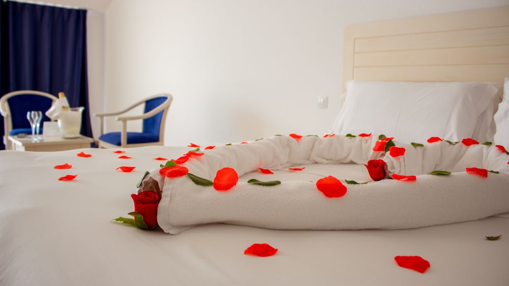 Hotel LIVVO Budha Beach 28/70