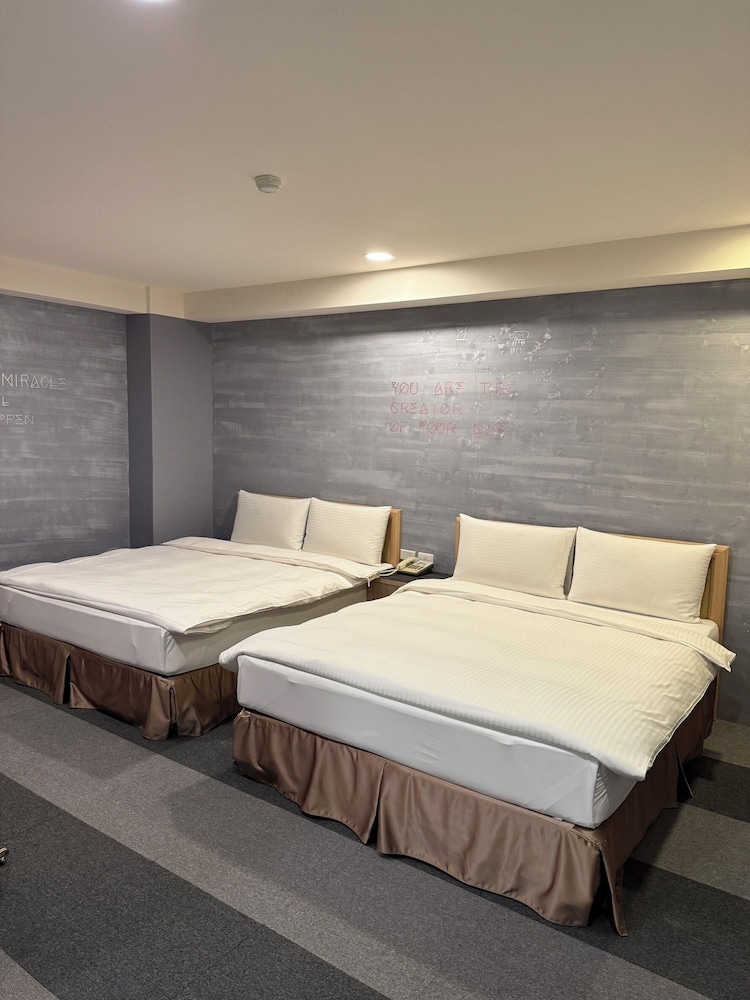 Js Hotel 17/57
