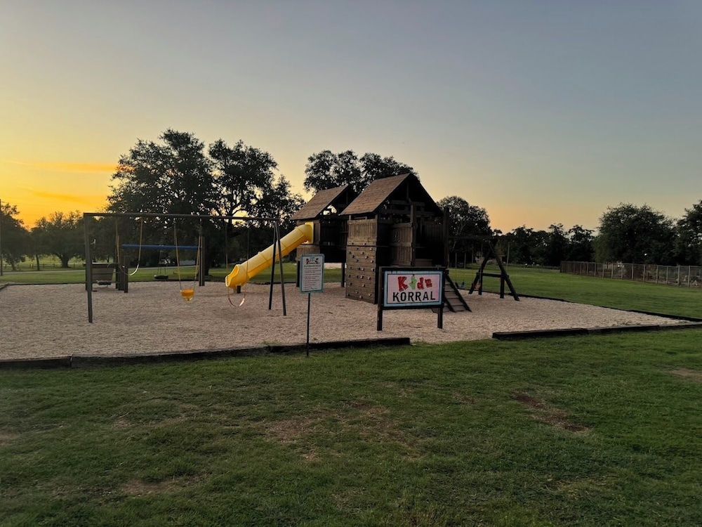 Flying L Ranch Resort 33/69