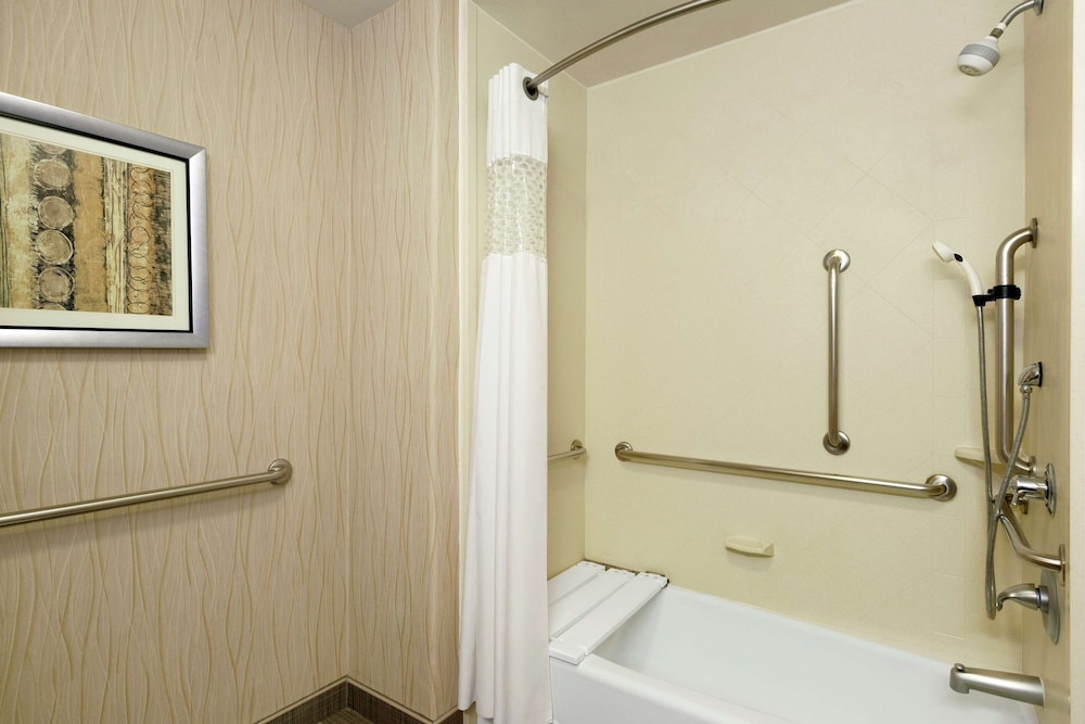 Hampton Inn & Suites By Hilton Houston/Pasadena 17/53