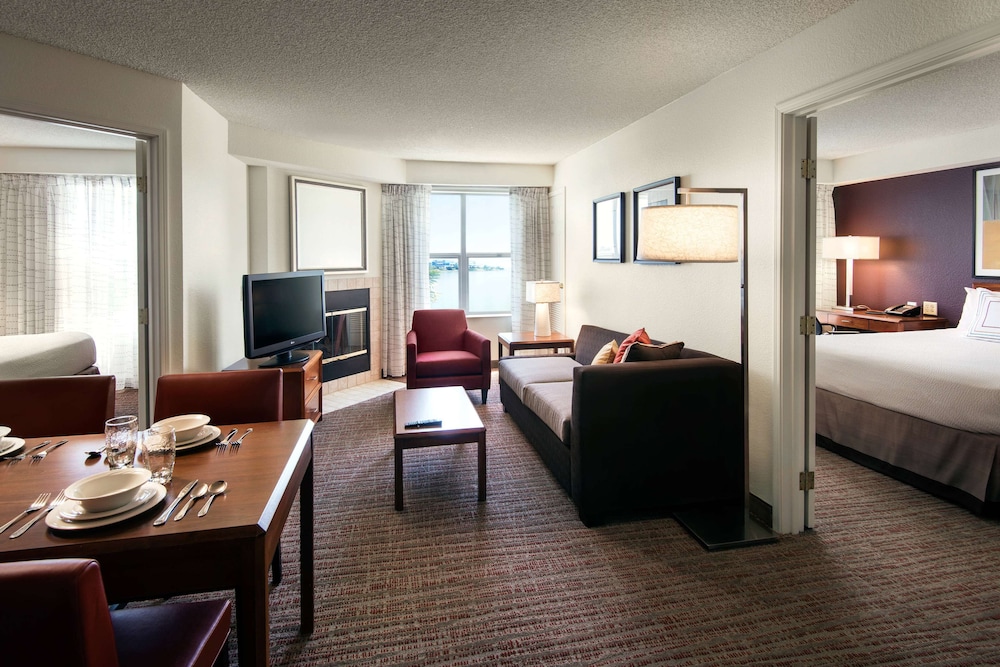 Sonesta Es Suites San Francisco Airport Oyster Point Waterfront 32/57