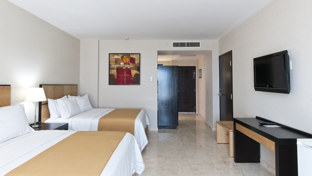 Holiday Inn Express Ciudad Del Carmen 8/50