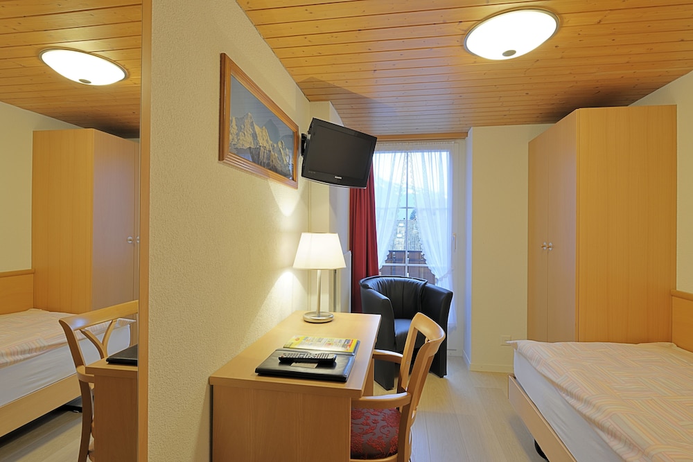 Rossli Hotel 27/64