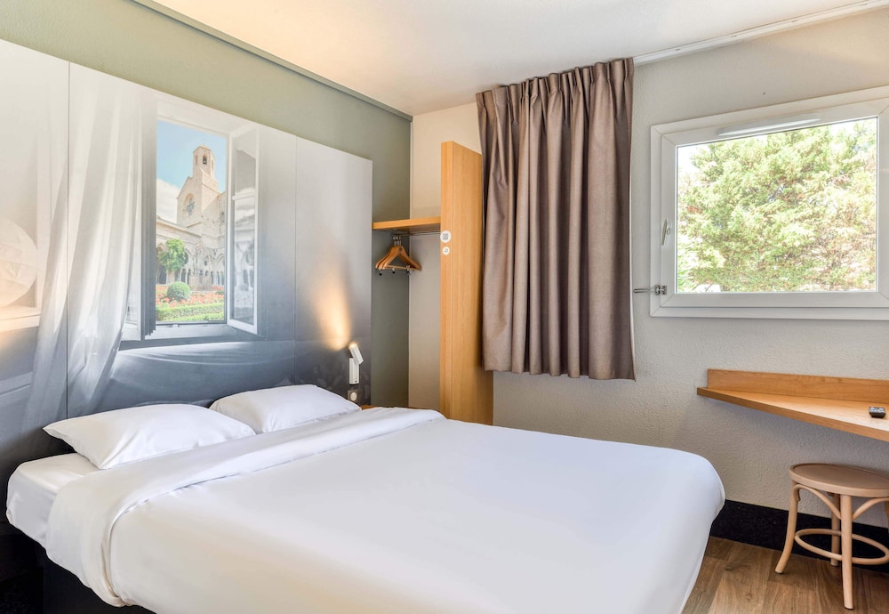 Room at B&B HOTEL Narbonne 2, NARBONNE