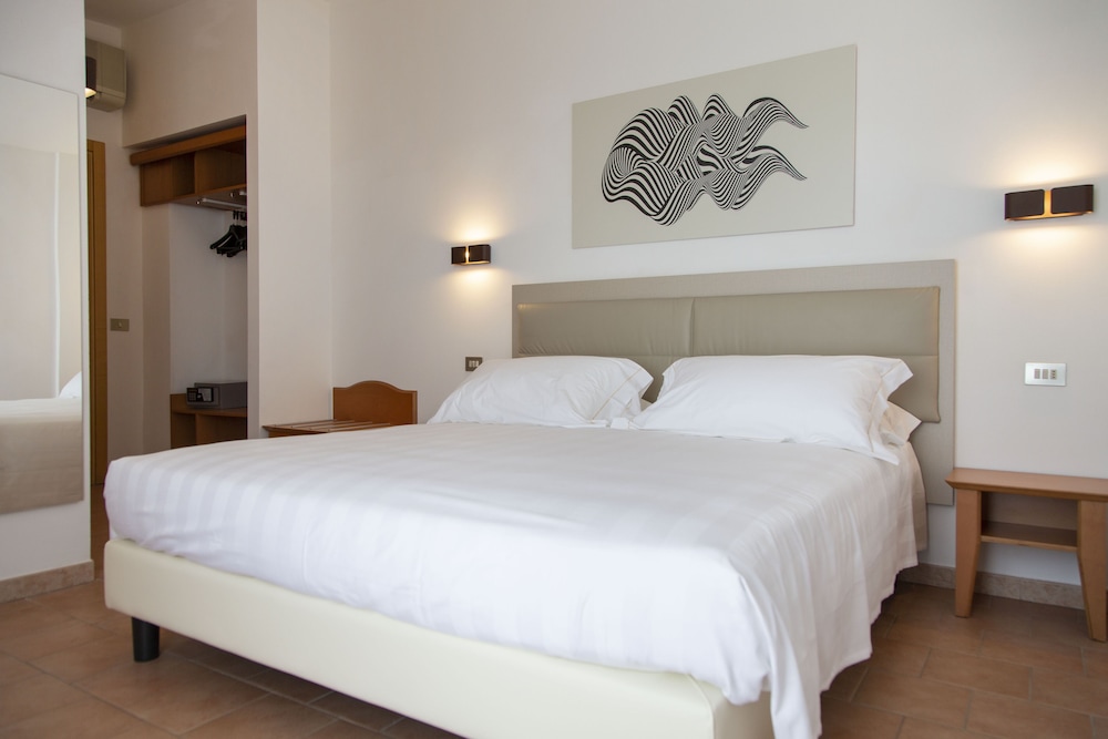 VILLA PARADISO VILLAGE 25/73