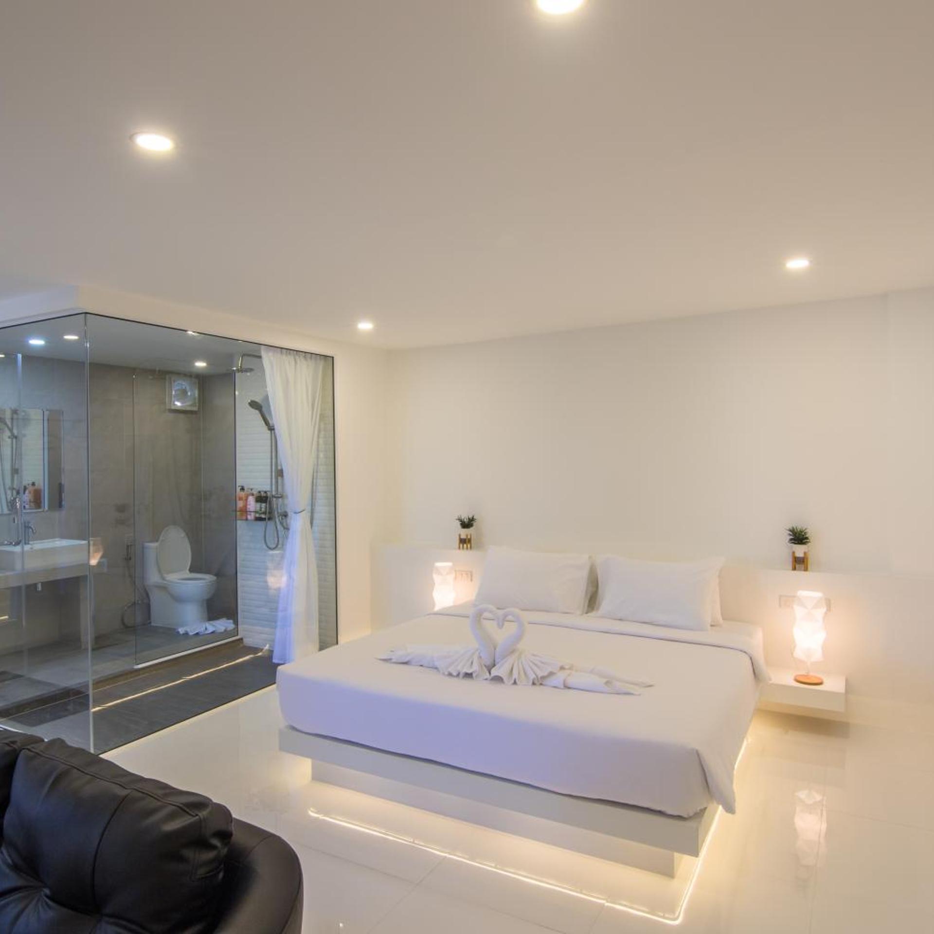 The White Hotel By Charoensri 44/47