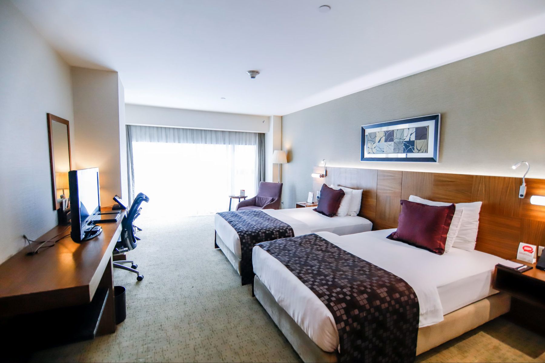 Standard, Twin Beds, Smoking