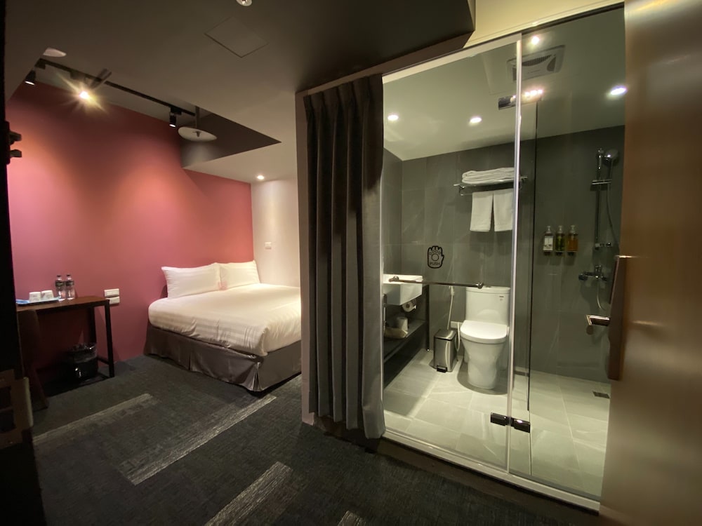 Cho Hotel 3 47/50
