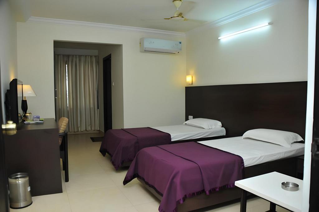 Hotel Aditya Palace 26/47