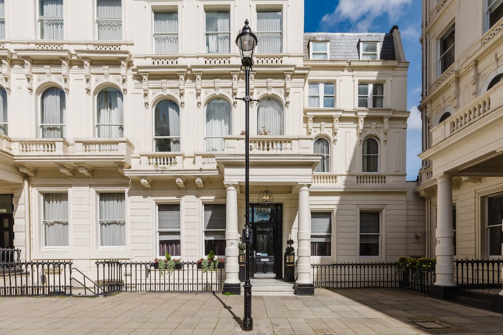 Signature Townhouse Hyde Park 61/62