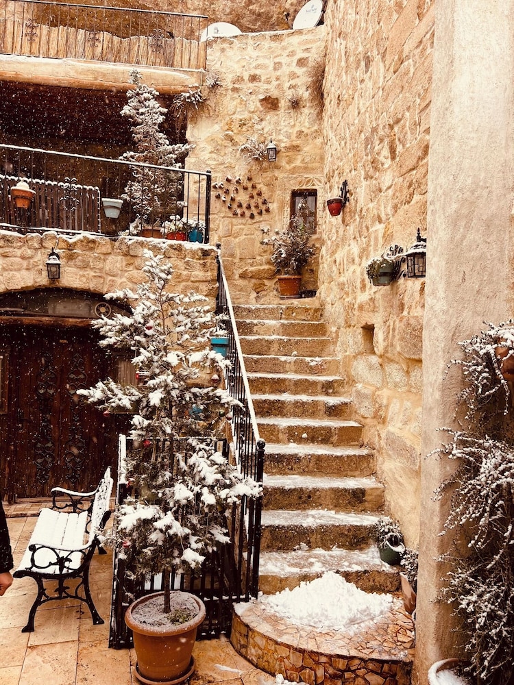 Roca Cappadocia 28/50