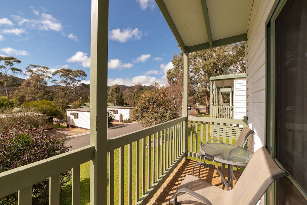 Halls Gap Caravan and Tourist Park 23/49