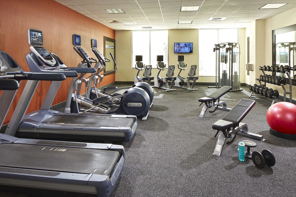 Hampton Inn San Diego/Mission Valley 30/52