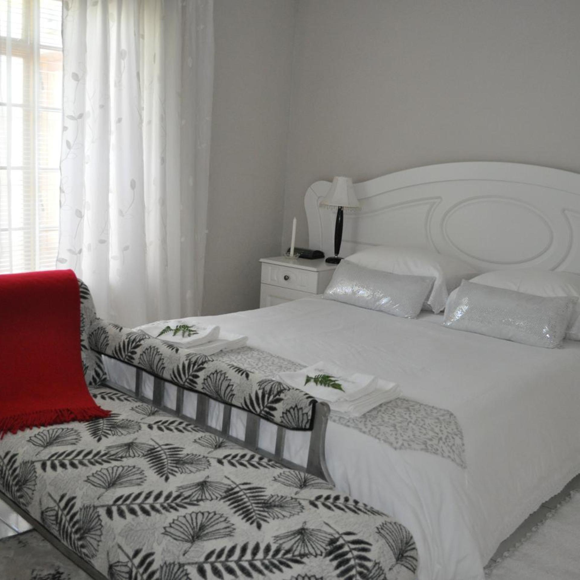 Montagu 4 Seasons 14/47
