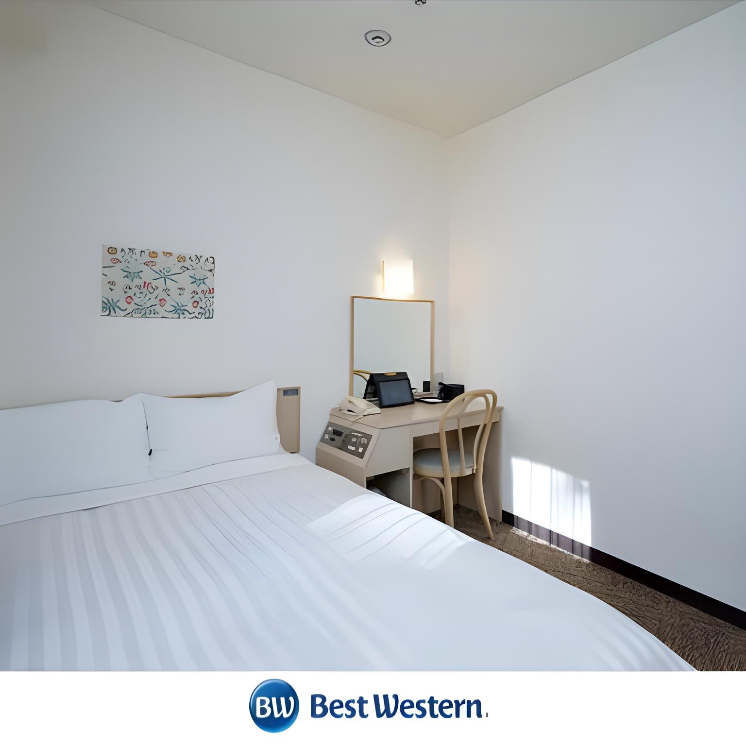 Semi Room, Standard, Semi Double Bed, No View, Smoking