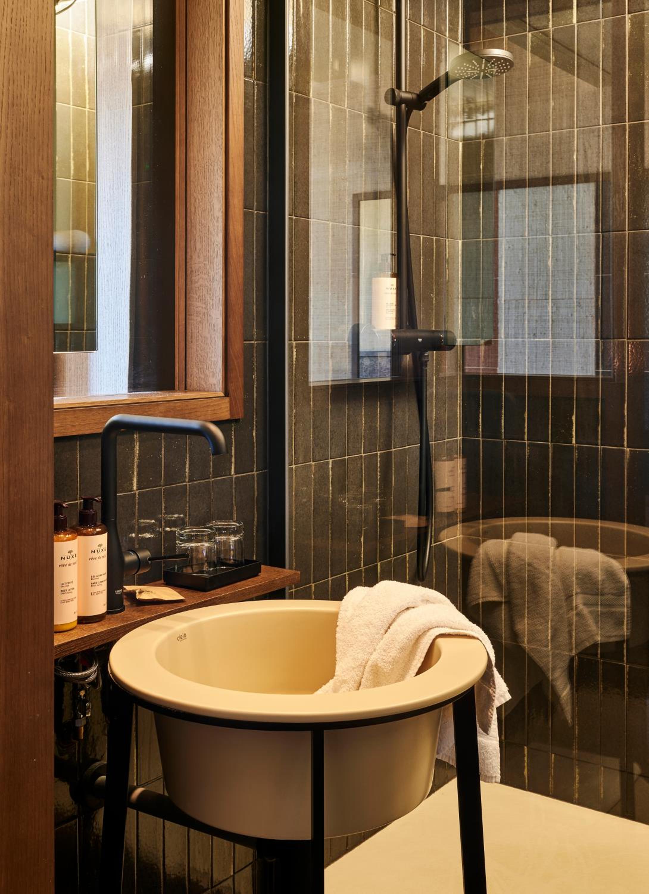Classic, Double Bed, Side Sea View، Mercure St Malo Front de Mer Hotel 9/9
