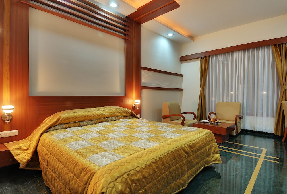 INDER RESIDENCY 20/58