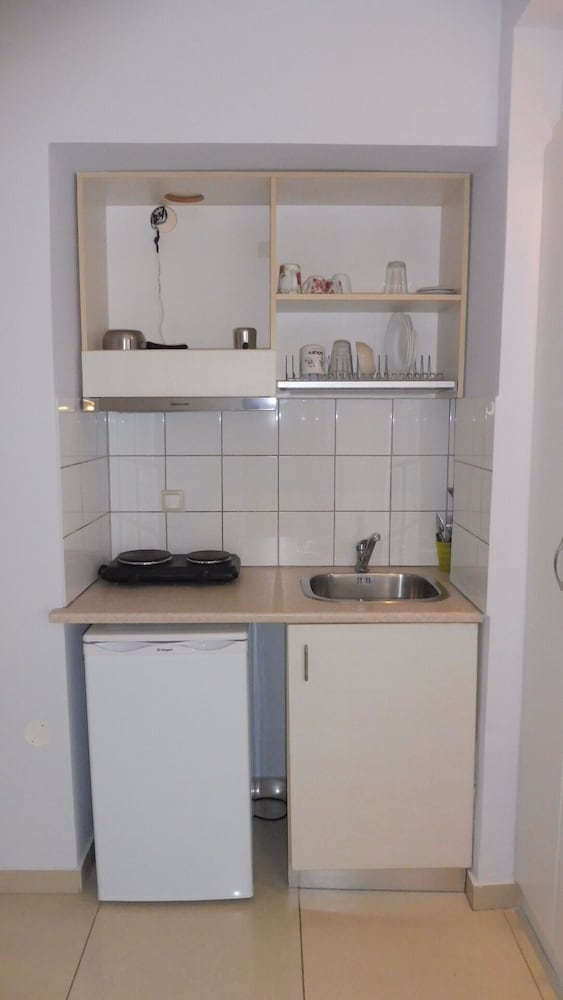 Klio Apartments and Studios 4/54