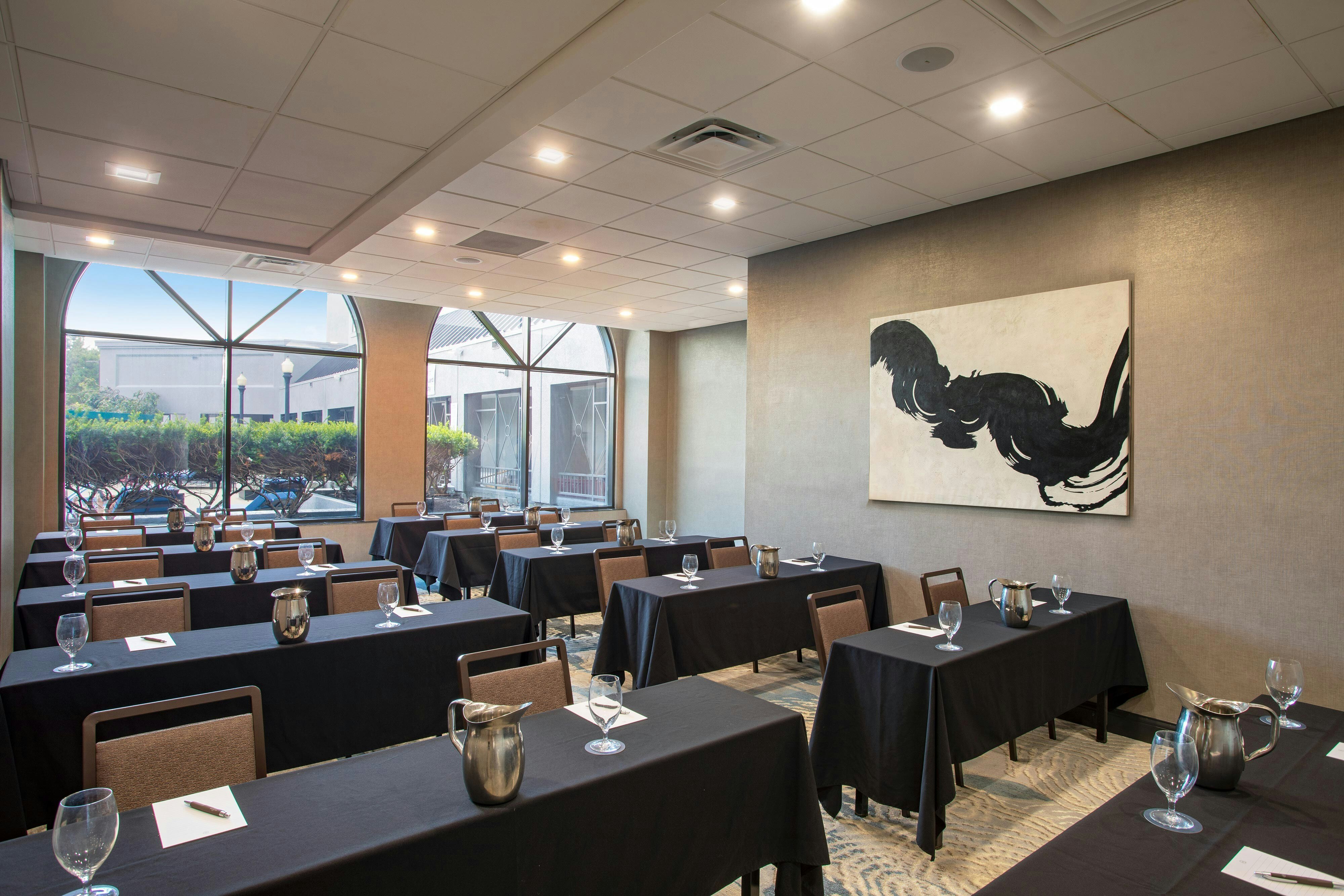 Sheraton Suites Columbus 19/21