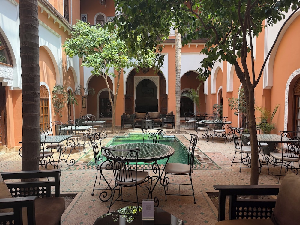Riad Amina 63/75