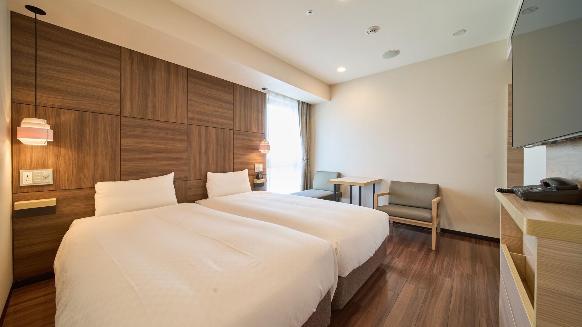 Standard, Twin Beds