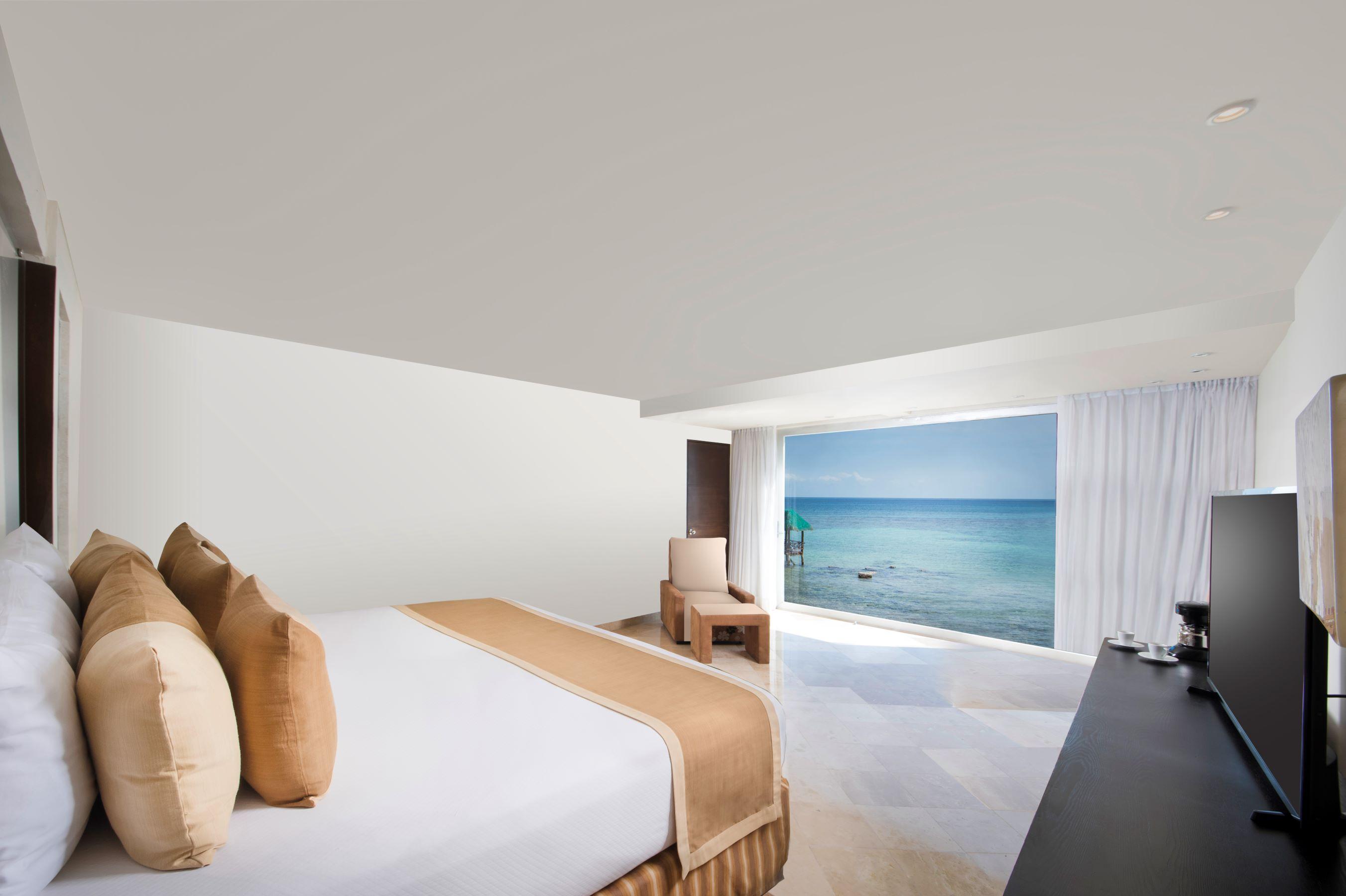 Room, Ocean Front