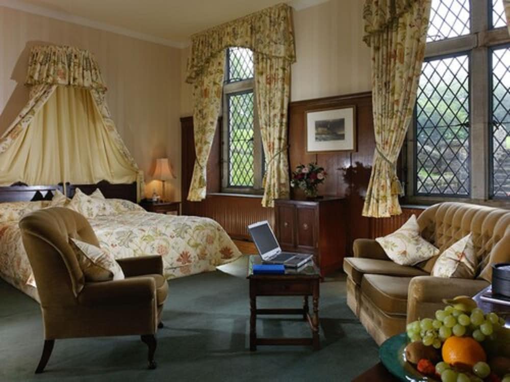 Ashdown Park Hotel And Country Club 36/84