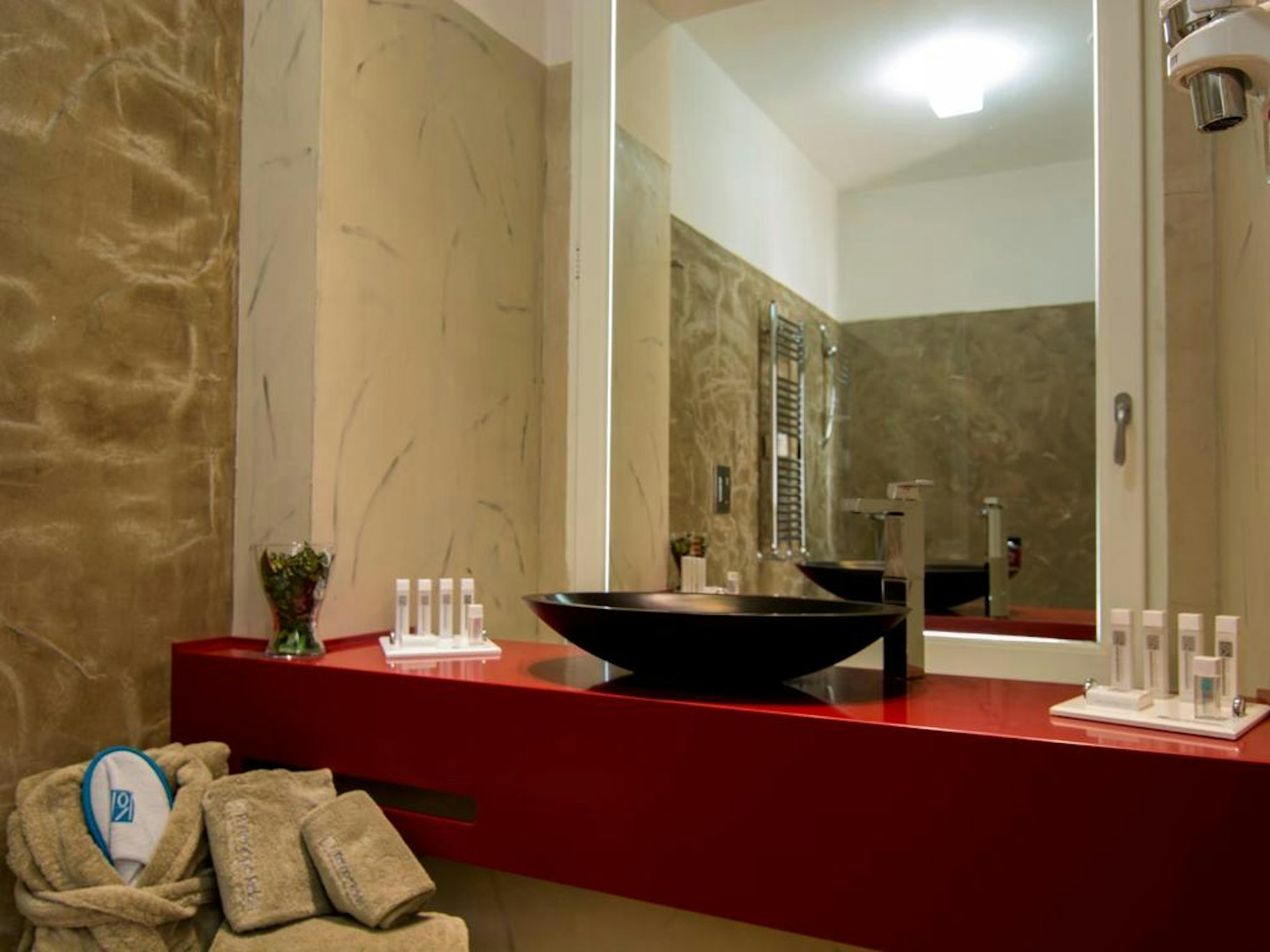 Partenope Relais 63/63