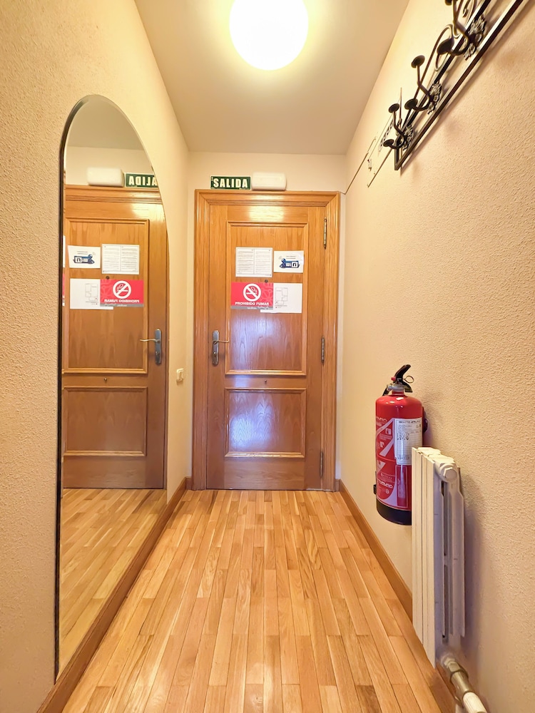 Gestion de Alojamientos Rooms 35/50