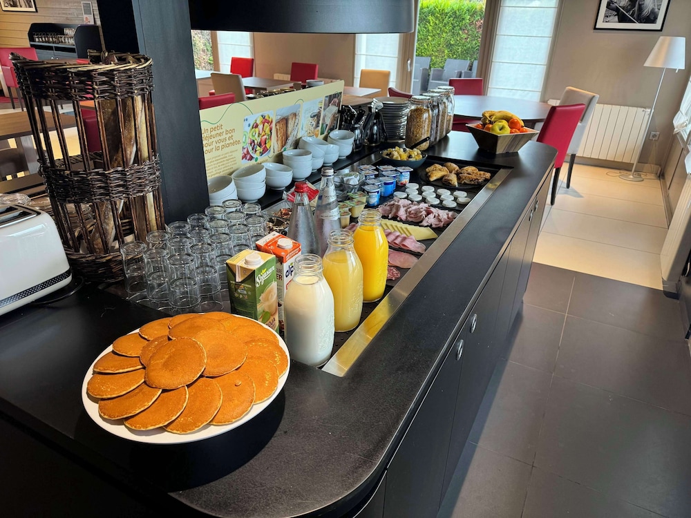 Hotel Campanile Reims Ouest Tinqueux 28/49