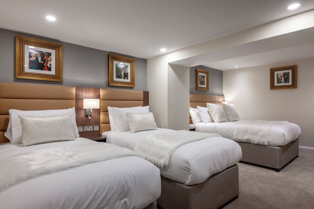 ROOM, QUADRUPLE, DOUBLE AND TWIN BEDS
