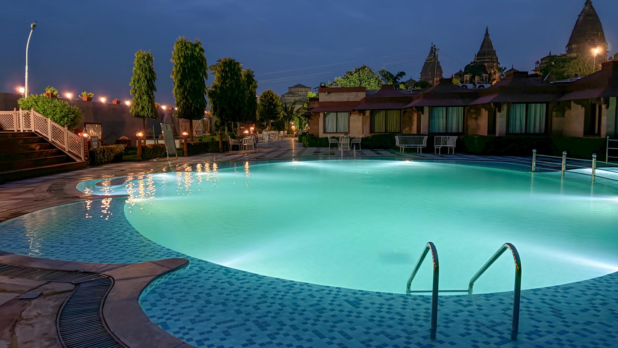 THE ORCHA RESORT. 21/39