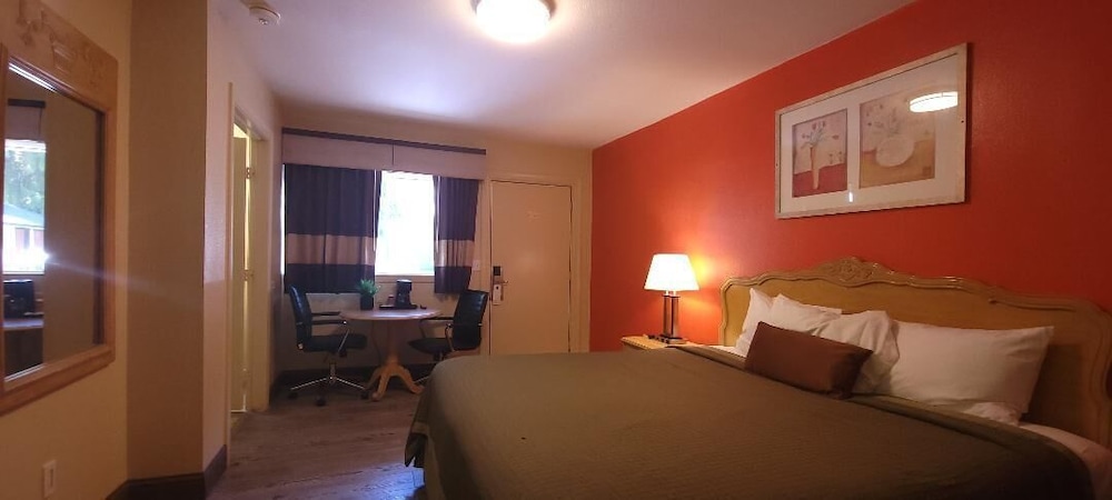 LAKEVIEW INN LUCERNE 11/66
