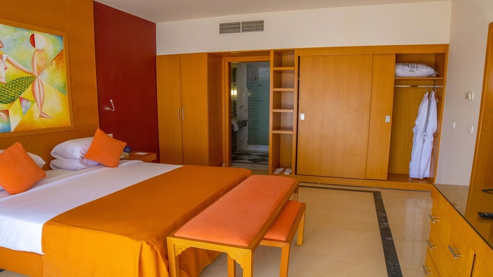 Parrotel Beach Resort 20/58